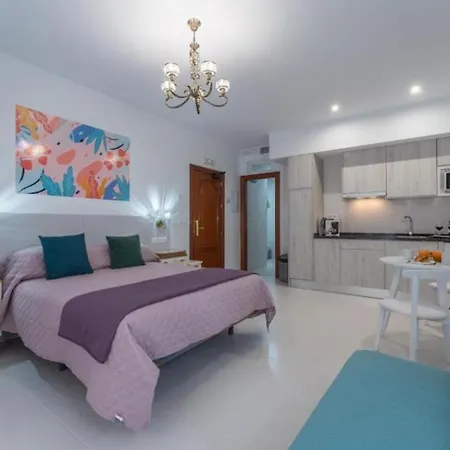 Augusto Cosy Romance