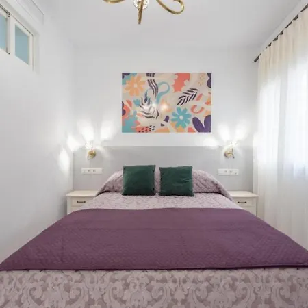 Augusto - A 100 Metros Del Teatro Romano- *