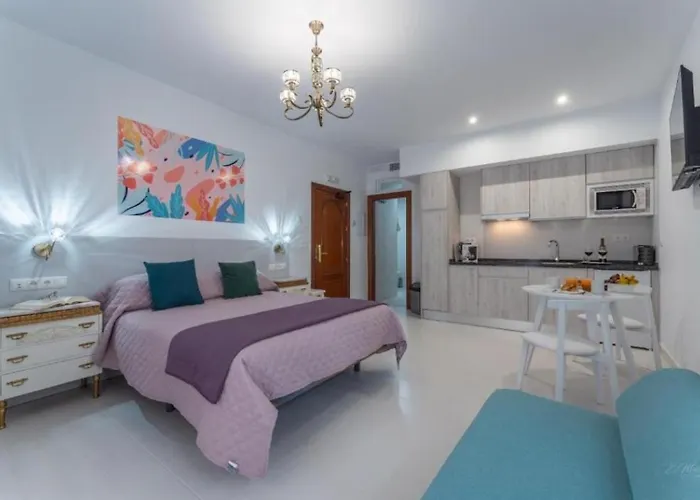 Augusto - A 100 Metros Del Teatro Romano-