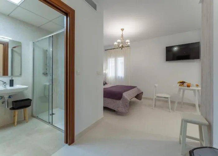 Augusto - A 100 Metros Del Teatro Romano-